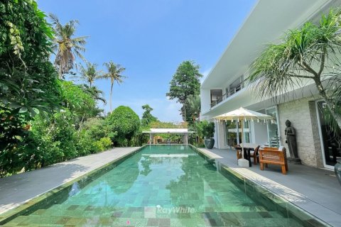 6 bedrooms Villa in Canggu, Indonesia No. 23370 11