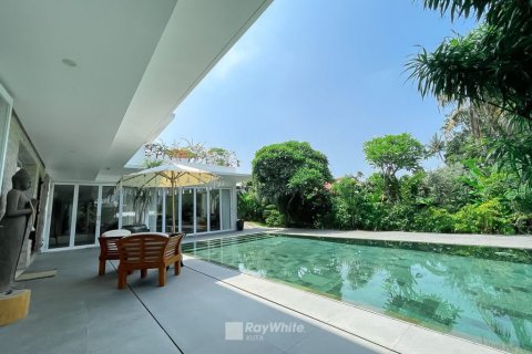 6 dormitorios Villa en Canggu, Indonesia No. 23370 8