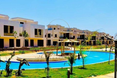 4 dormitorios Townhouse en Sun Capital, Egypt No. 38272 3