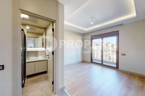 5 rooms Apartment in Muratpasa, Turkey No. 12859 4