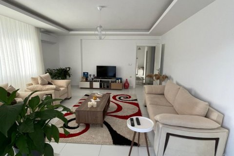 2+1 Apartment in Mahmutlar, Turkey No. 12857 6