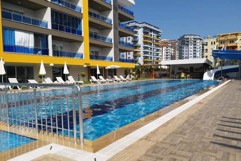 2+1 Apartment in Mahmutlar, Turkey No. 12857 4