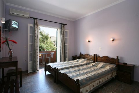 640m² Hotel in Corfu, Greece No. 60508 3