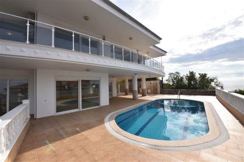 5+1 Villa in Alanya, Turkey No. 10856 18