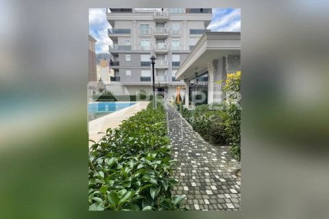 3 rooms Apartment in Konyaalti, Turkey No. 10887 1