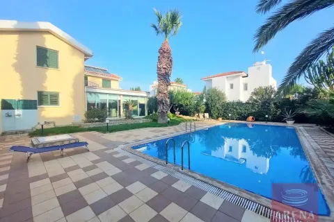 3 bedrooms Villa in Famagusta, Cyprus No. 30450 2