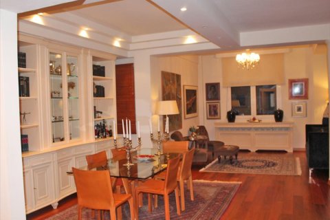 300m² Villa in Thessaloniki, Greece No. 48929 6