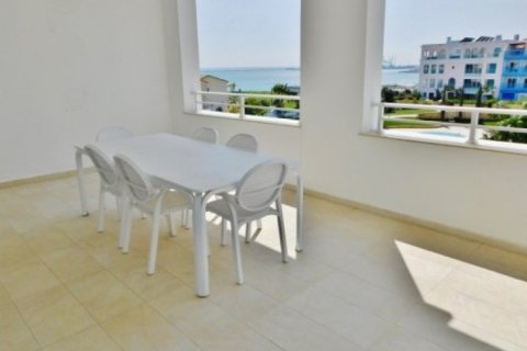 2 dormitorios Apartment en Limassol, Cyprus No. 69846 3