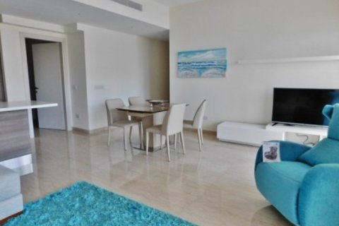 2 bedrooms Apartment in Limassol, Cyprus No. 69845 8